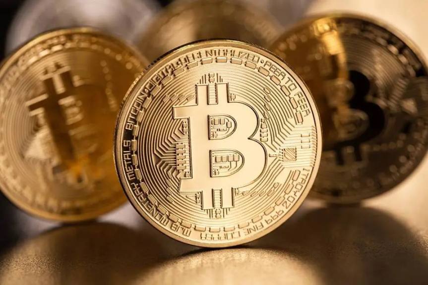 比特币市值刷新纪录，超过 2017 年峰值 - WSJ